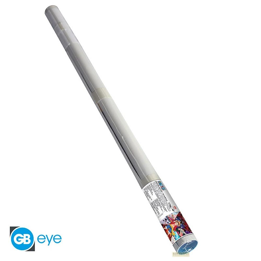Póster enrollado con personajes de cómic y logo de GB eye sobre fondo blanco.