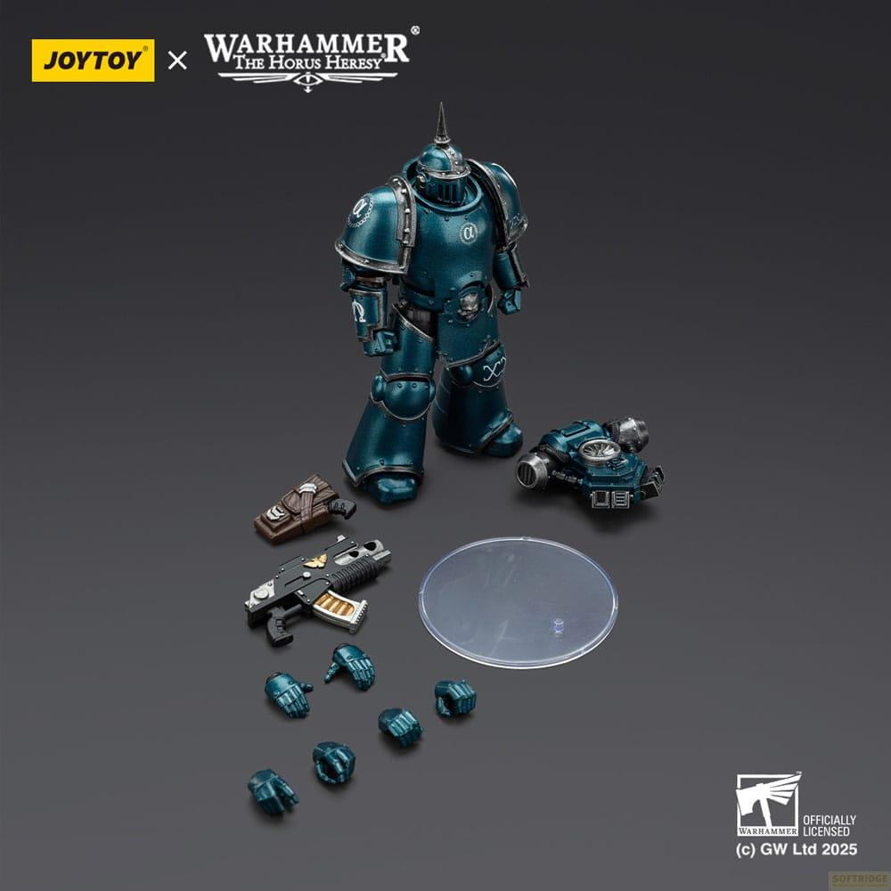 Niebieski żołnierz Warhammer z akcesoriami, bronią i rękami.