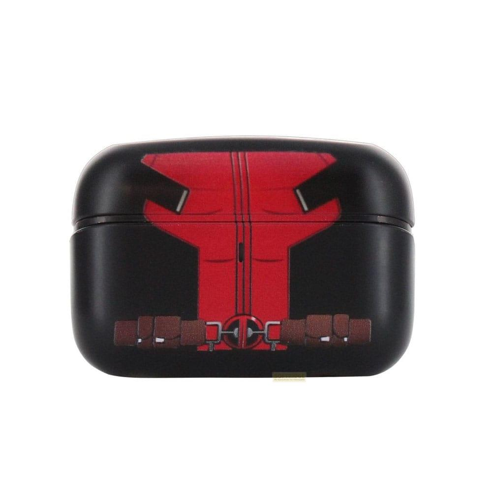 Schwarzes Etui mit Deadpool-Design: Roter Brustpanzer, schwarzer Gürtel.
