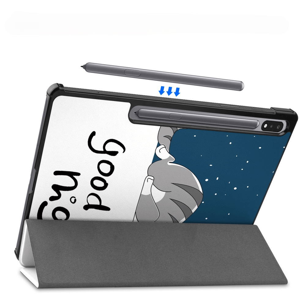 Une tablette avec stylet et texte "Good mo", arborant un motif de chat.