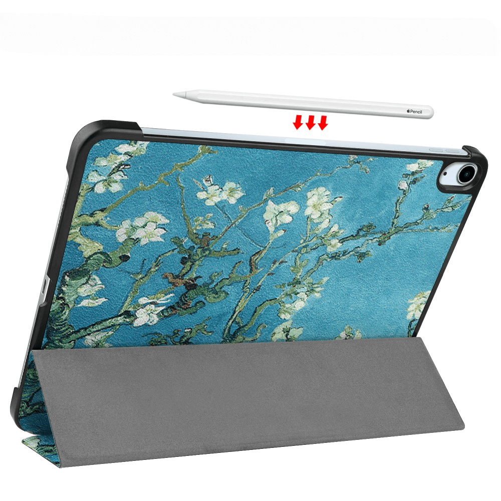 Una custodia per tablet con i mandorli in fiore di Van Gogh. Una penna sopra.