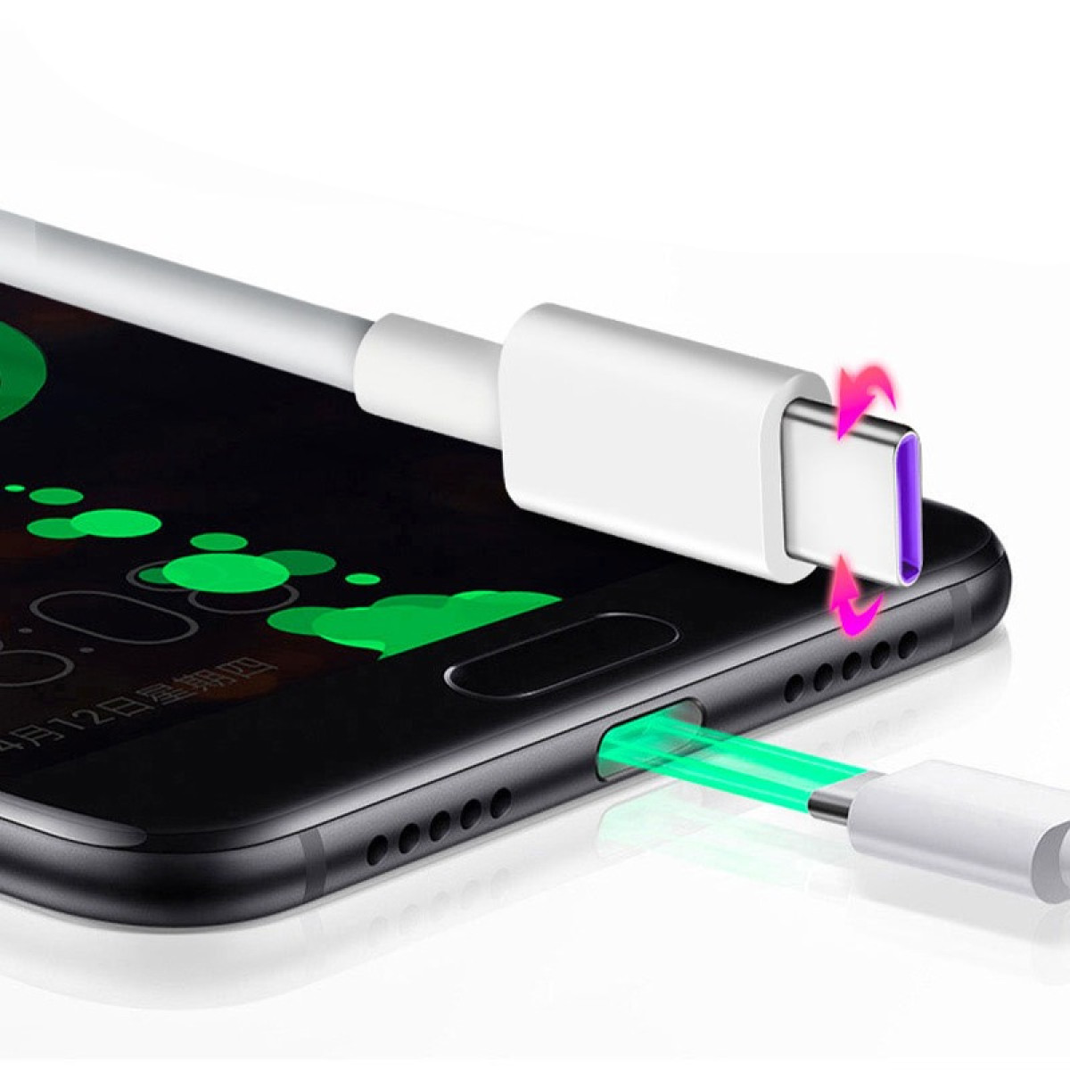 Ein weißes USB-C-Kabel wird in ein schwarzes Smartphone gesteckt.