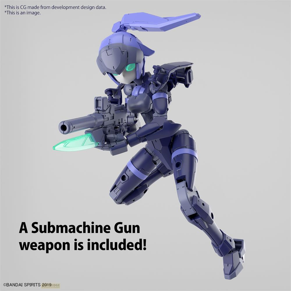 Une figurine cyborg violette et bleue tient une arme à lumière verte.
