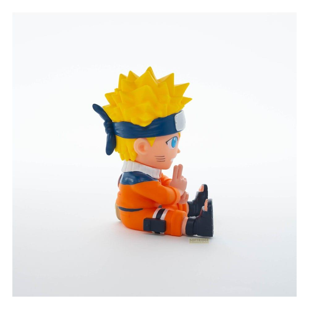 Una figura de Naruto en naranja con detalles azules se sienta sobre fondo blanco.