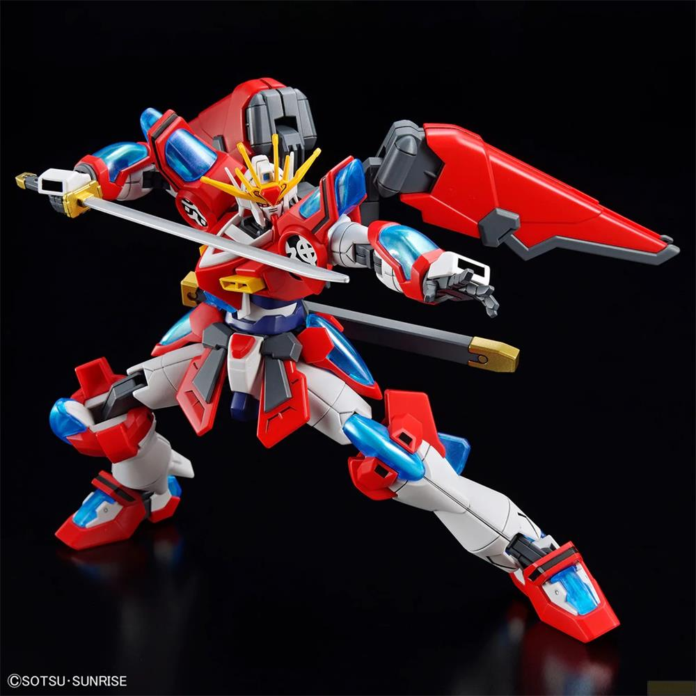 Ein rot-weißer Mech mit blauen Akzenten hält ein Schwert.
