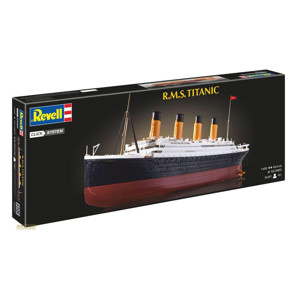 Una scatola nera per un kit modello Revell R.M.S. Titanic, che mostra la nave con scafo nero, fondo rosso e fumaioli gialli.