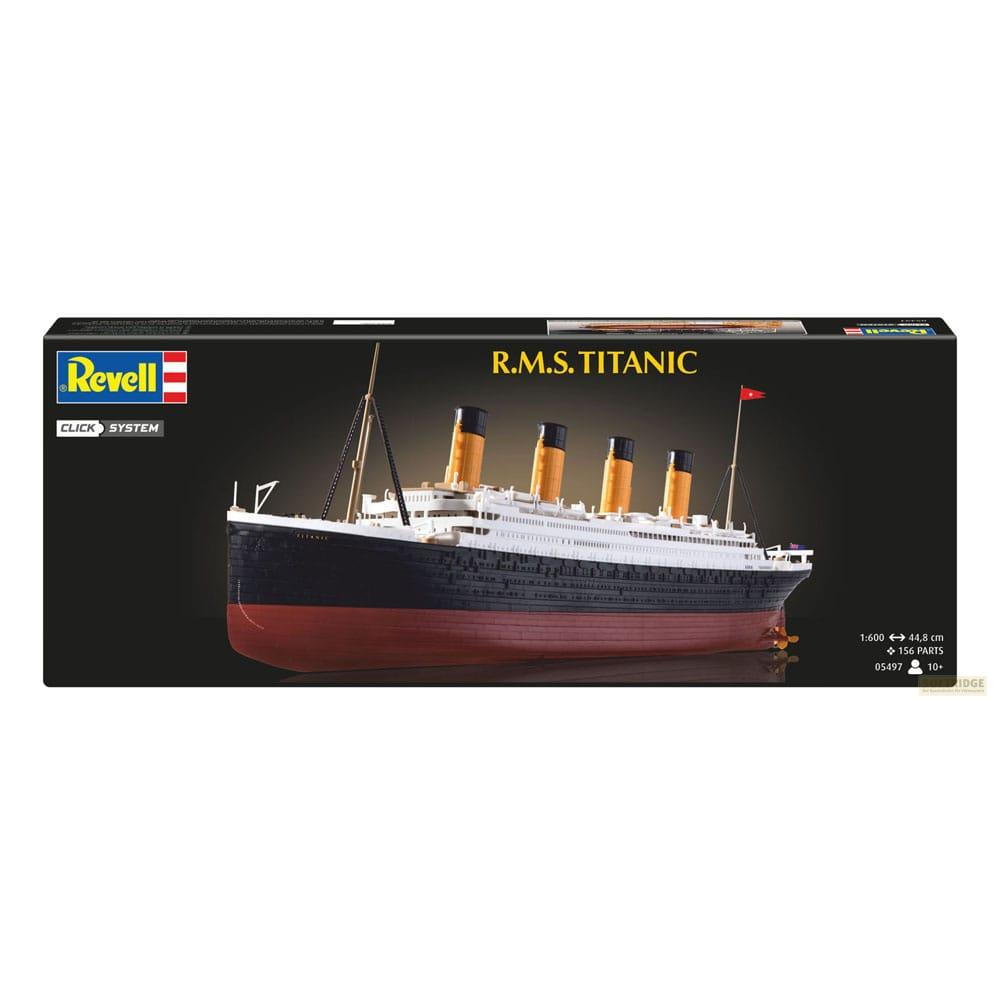 Kit modello Revell R.M.S. Titanic con quattro fumaioli e bandiera rossa.