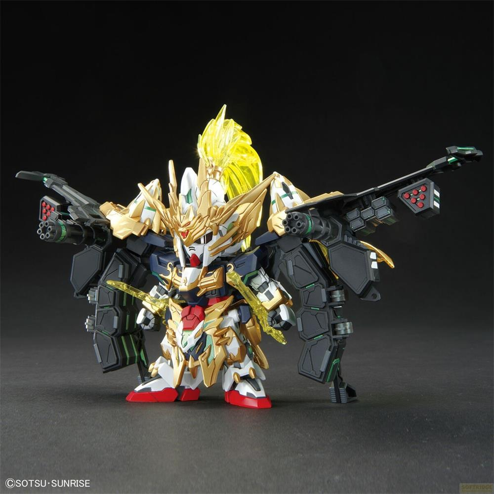 Ein goldener und weißer Gundam-Roboter mit schwarzen Flügeln und Waffen.