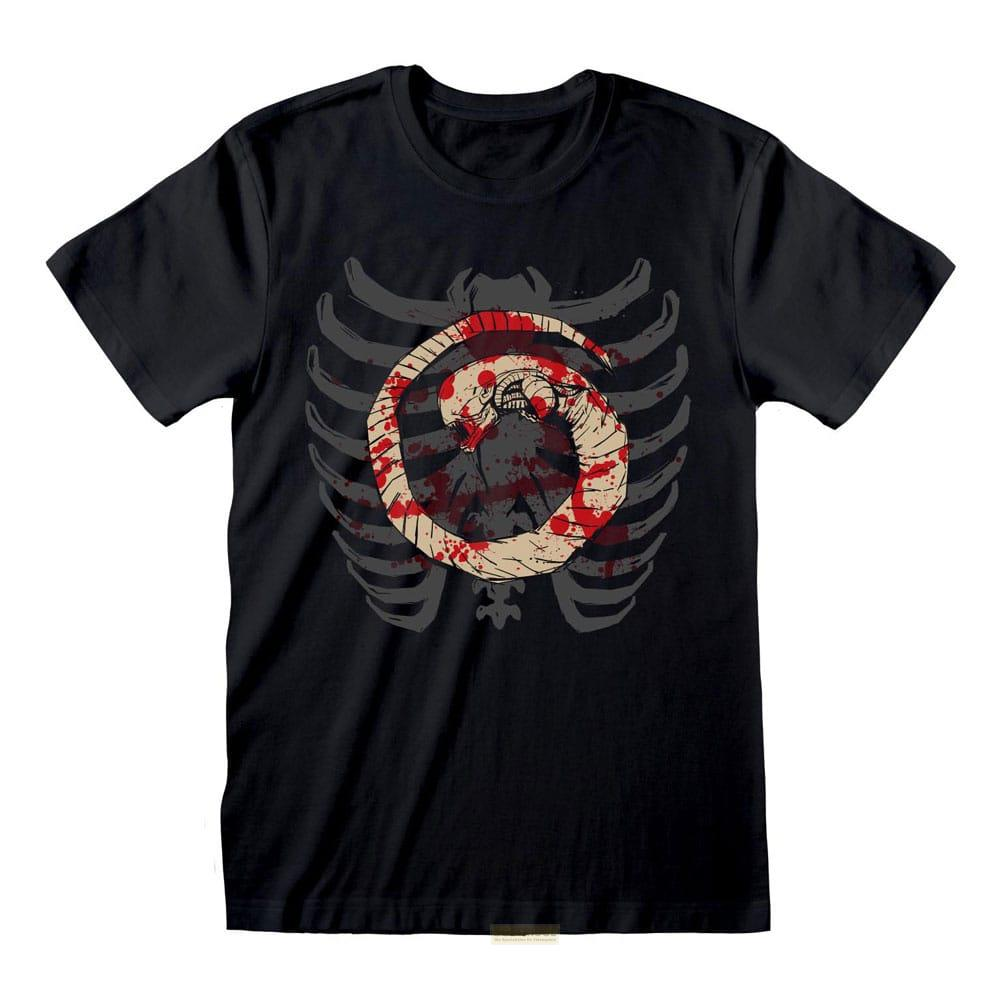 Schwarzes Shirt mit einem Alien-Kopf in einem Rippenkäfig, blutbespritzt.
