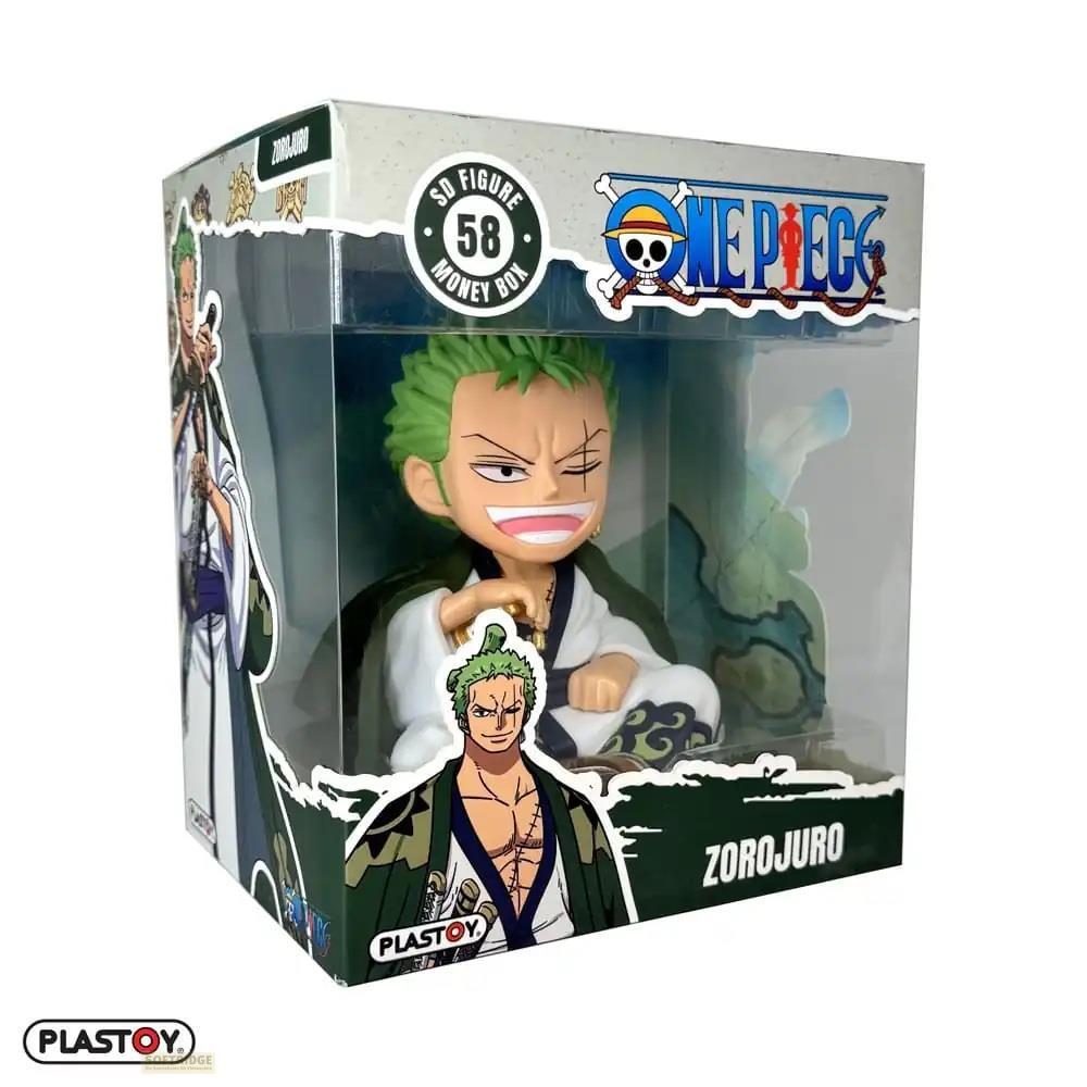 Caja de dinero figura One Piece ZoroJuro en empaque. Pelo verde, traje blanco, capa oscura.