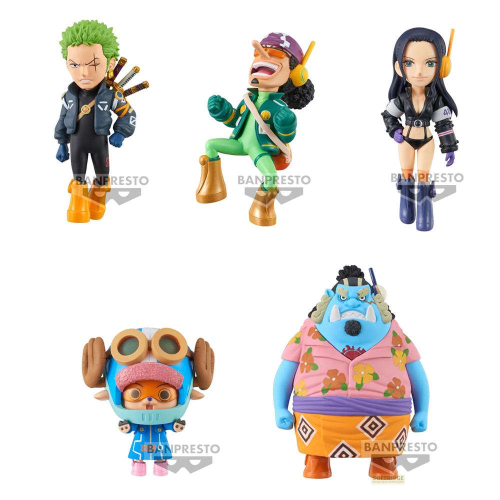 Cinco figuras de anime: Zoro, Usopp, Robin, Chopper y Jinbe sobre fondo blanco.