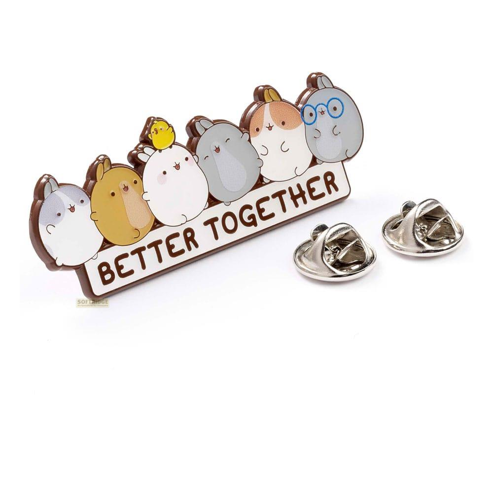 Un pin con roedores lindos que dice "BETTER TOGETHER".
