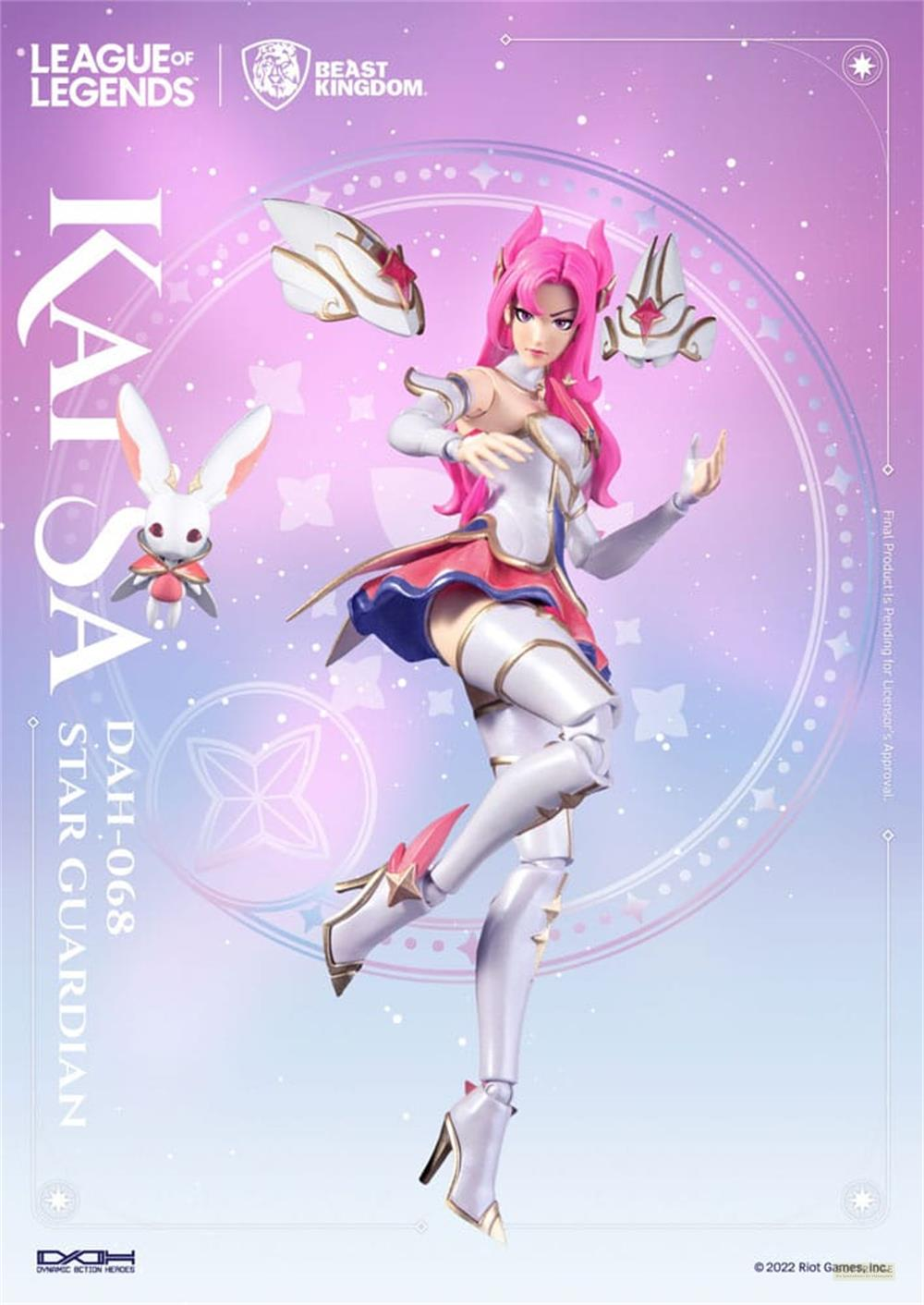 Statua Star Guardian Kaisa di League of Legends con capelli rosa, outfit bianco e rosso e compagno coniglio.