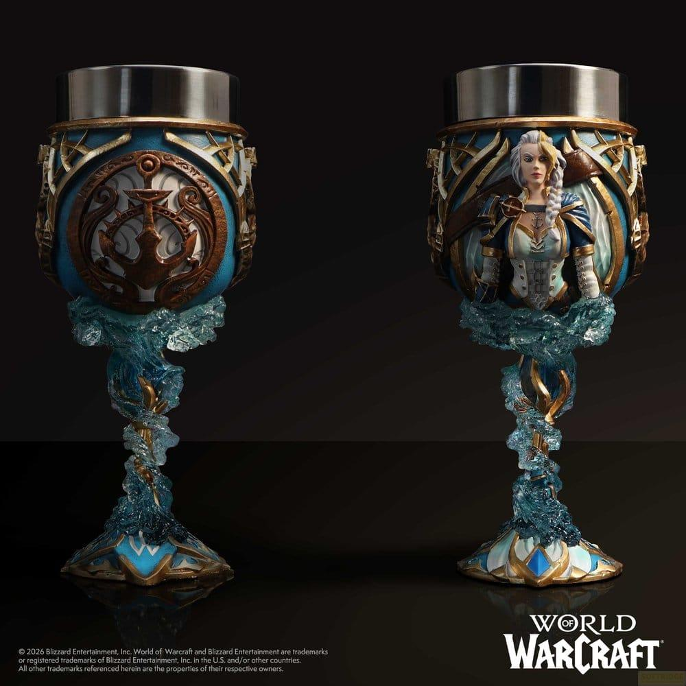 Zwei Kelche mit Warcraft-Motiven. Einer mit Anker, der andere mit Jaina Proudmo.