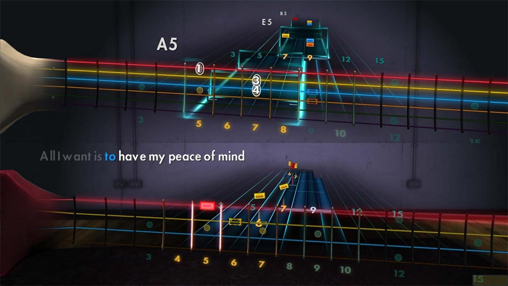 Manico di chitarra con corde colorate e display note, testo sotto.