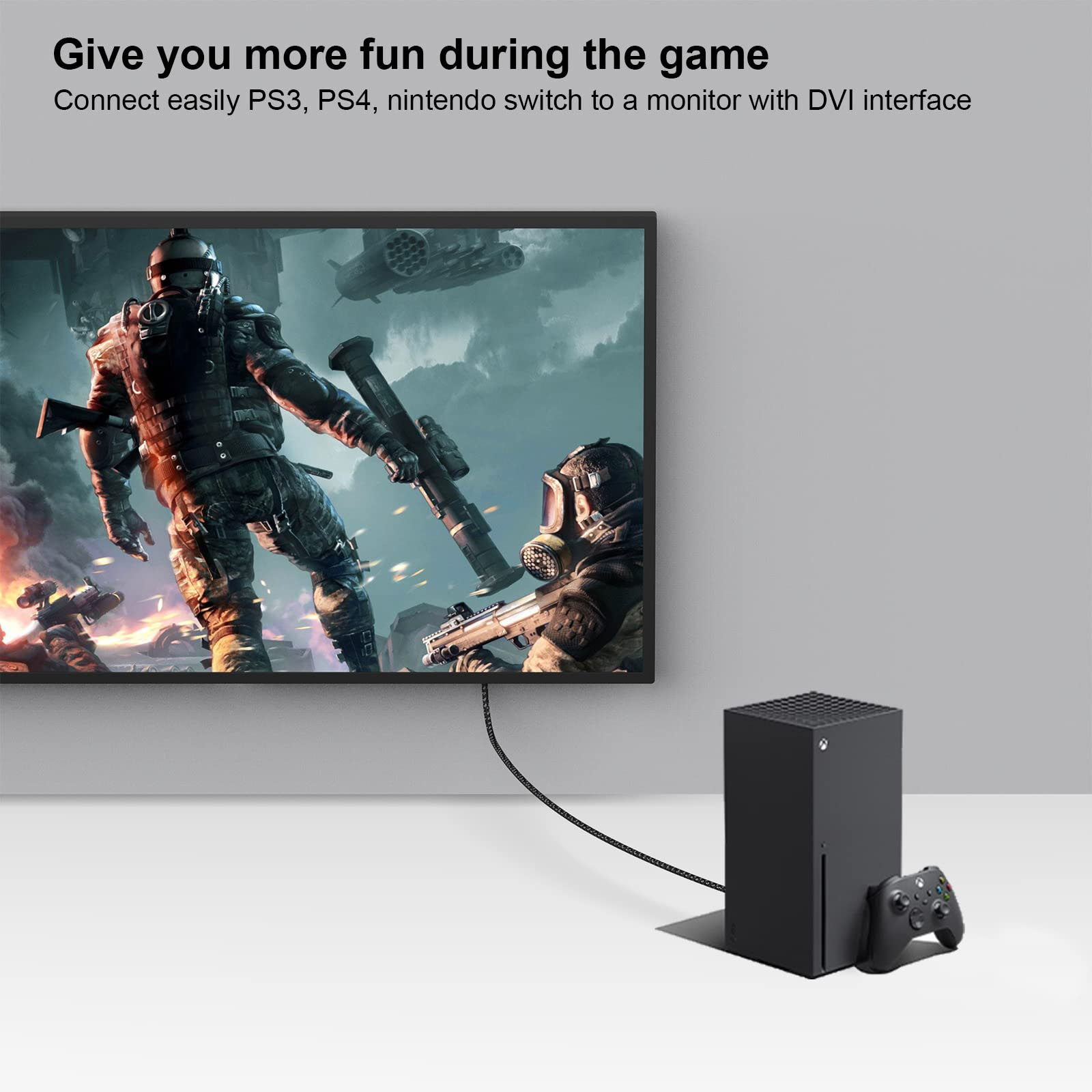 Schwarzer Xbox Series X-Konsole mit Controller, verbunden mit einem Monitor, der ein Spiel zeigt.