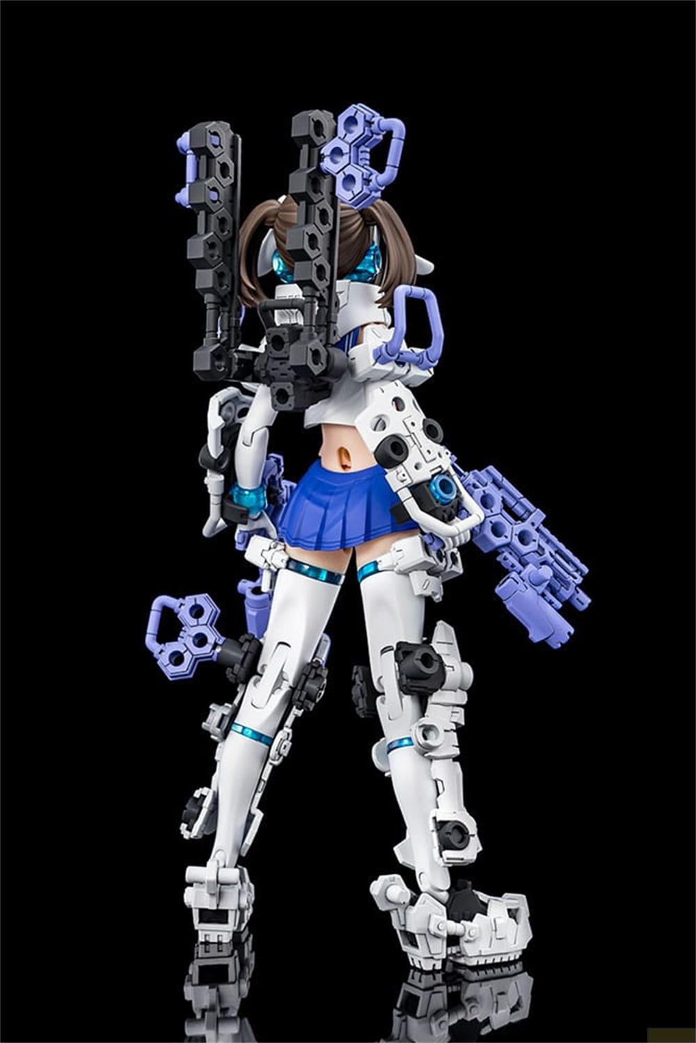 Figurine féminine en armure blanche, jupe bleue, tenant des armes.