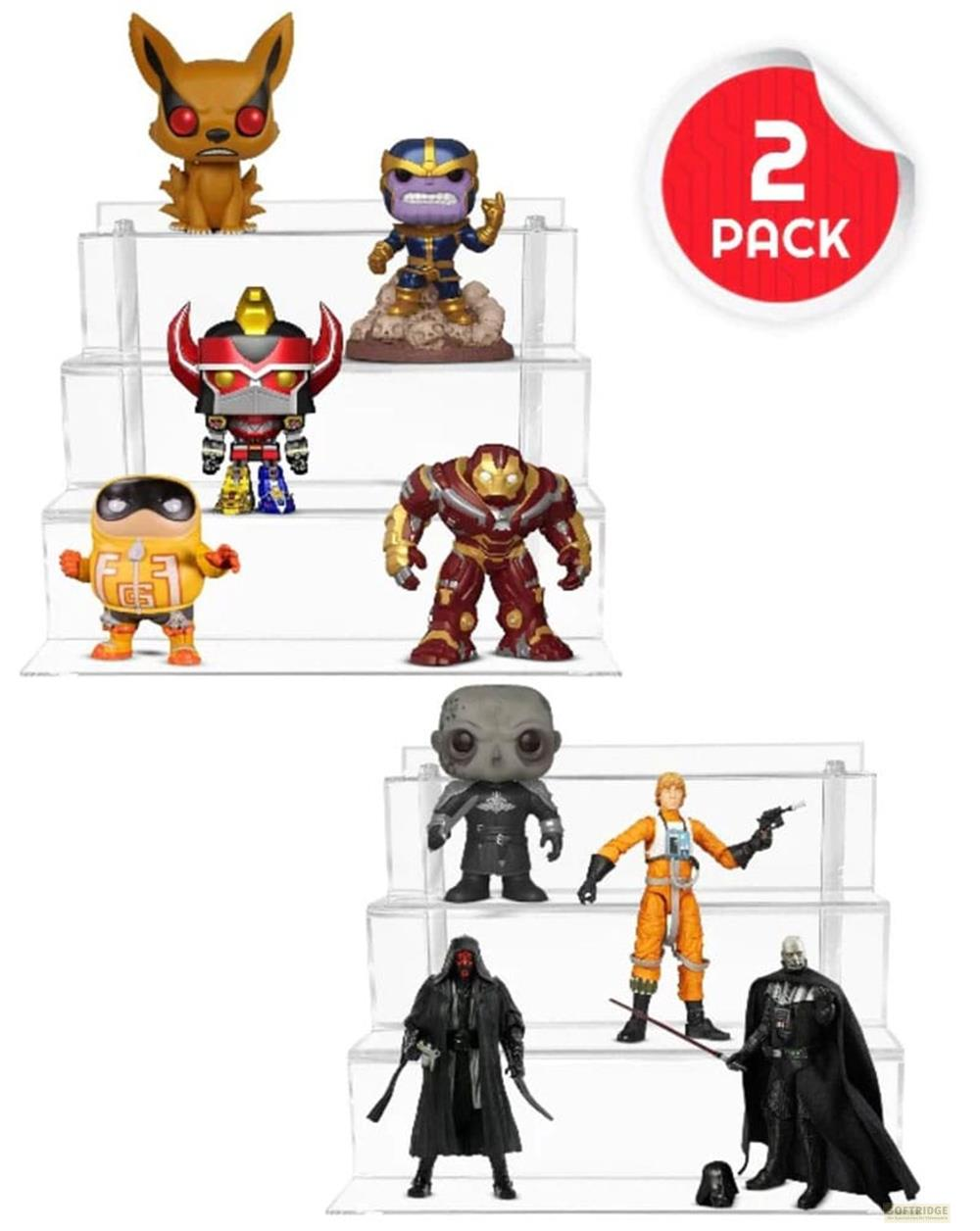 Actionfiguren-Sets: Marvel, Star Wars und Anime auf durchsichtigen Ständern.