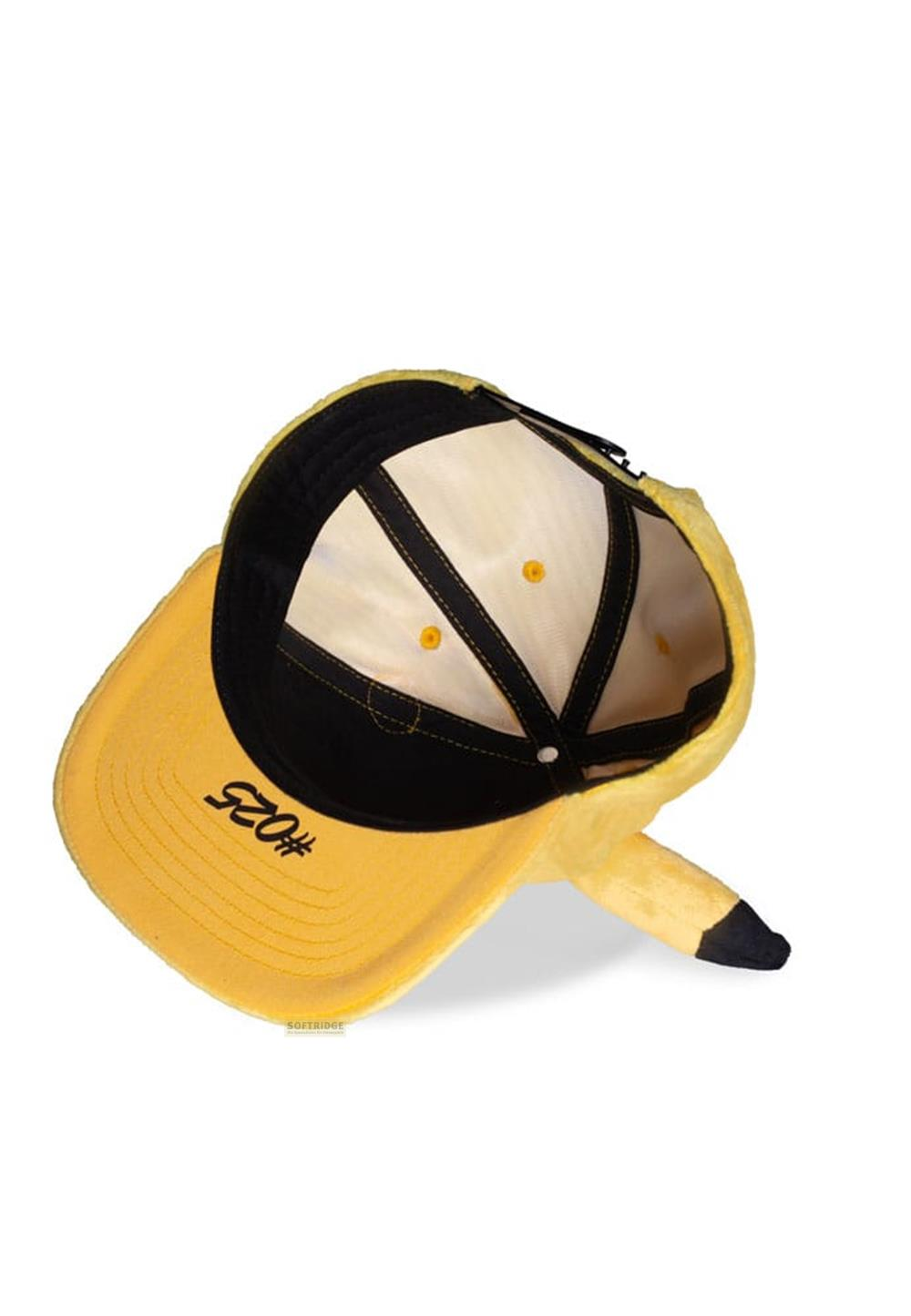 Une casquette Pikachu jaune avec bord noir et broderie #025.
