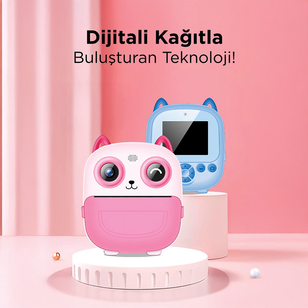 İki sevimli kedi kulaklı yazıcı, biri pembe, biri mavi, kaideler üzerinde.