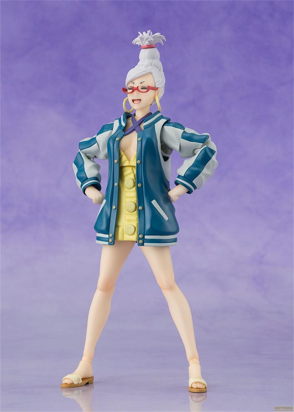 Una figura con capelli bianchi, occhiali rossi, vestiti gialli e giacca blu.