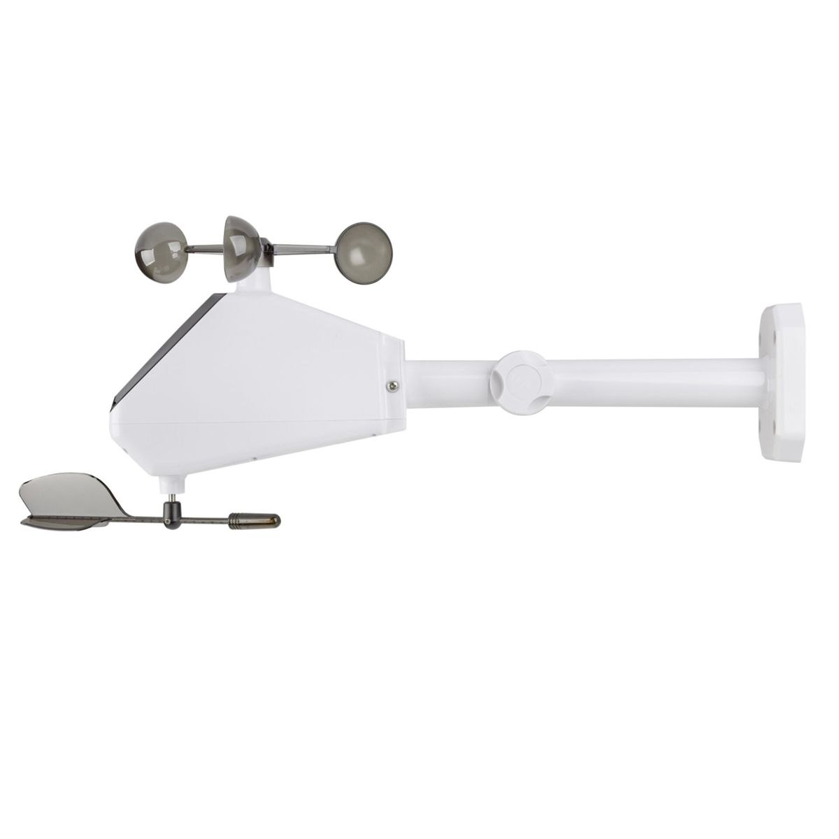 Weiße Wetterstation mit Anemometer und Windfahne, auf weißem Grund.