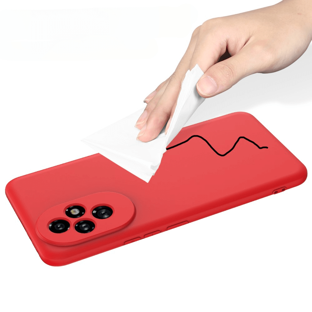 Coque de téléphone rouge essuyée avec un chiffon blanc. Gros plan.