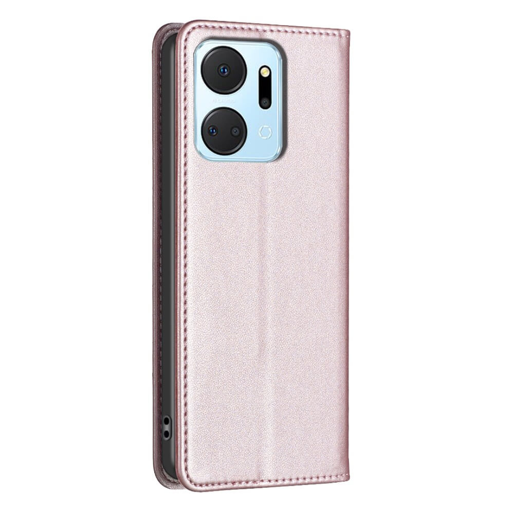 Un étui de téléphone rose doré avec découpe caméra.
