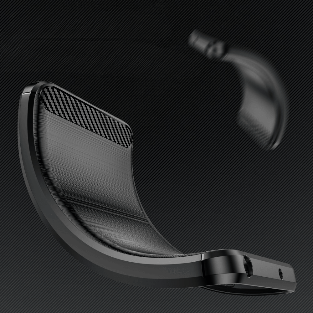 Une coque de téléphone noire avec motif fibre de carbone et texture métal brossé.