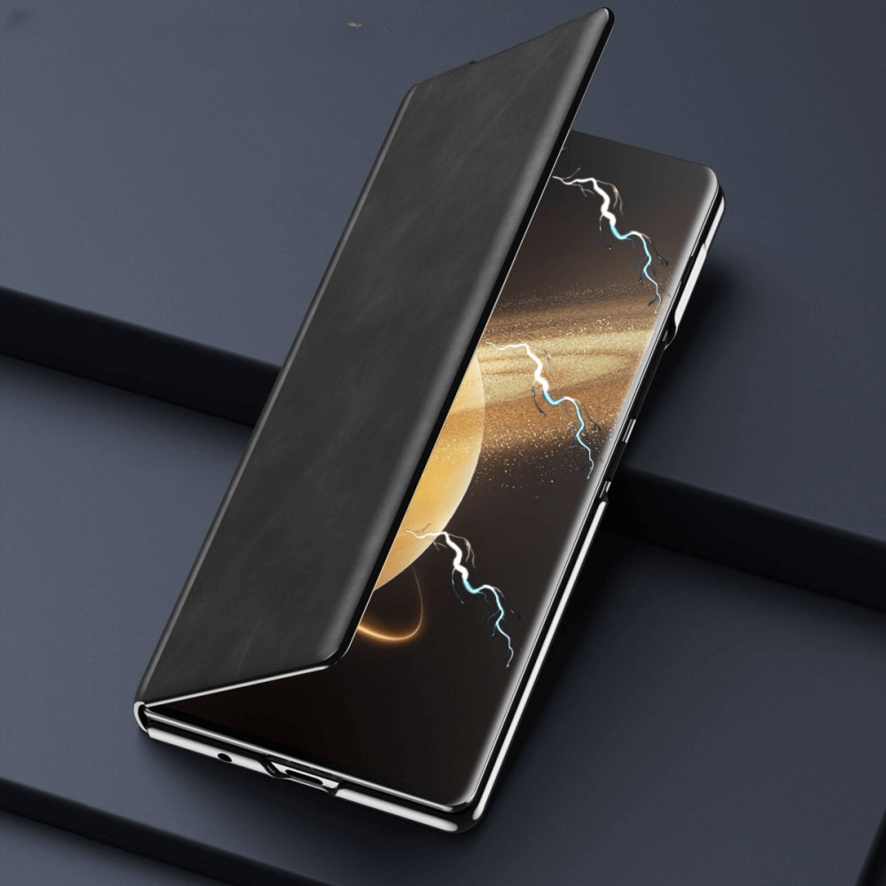 Téléphone noir avec couverture ouverte, fond d'écran éclair.