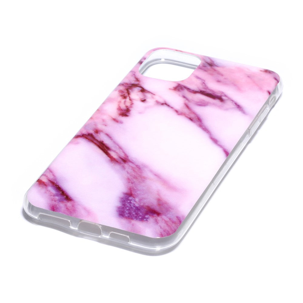 Una custodia trasparente per telefono con motivo marmorizzato rosa e viola.