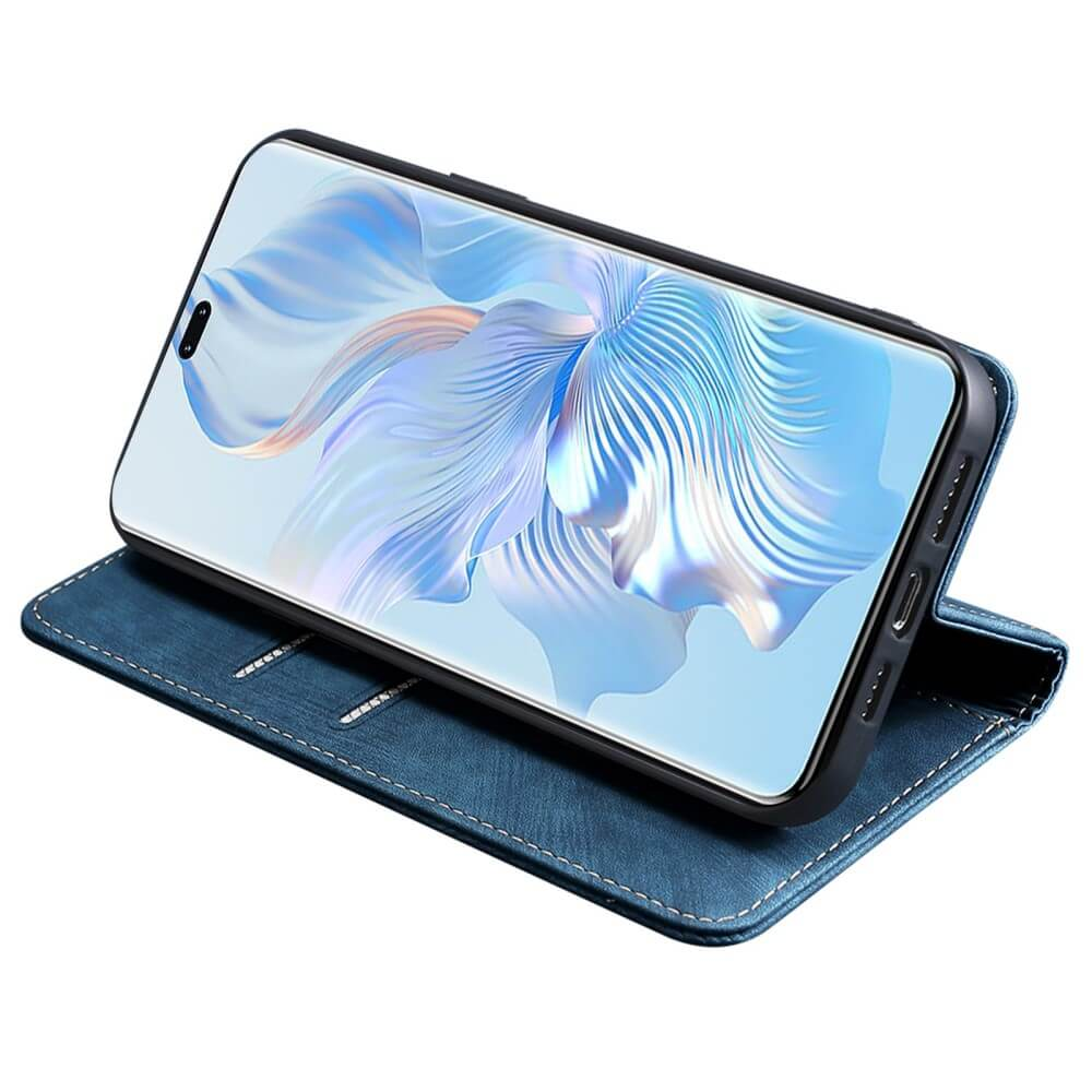 Un étui bleu à rabat pour téléphone tenant un smartphone affichant un motif floral bleu.