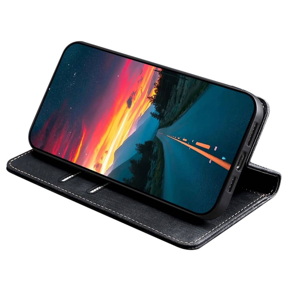 Étui portefeuille noir pour téléphone avec route et coucher de soleil à l'écran.