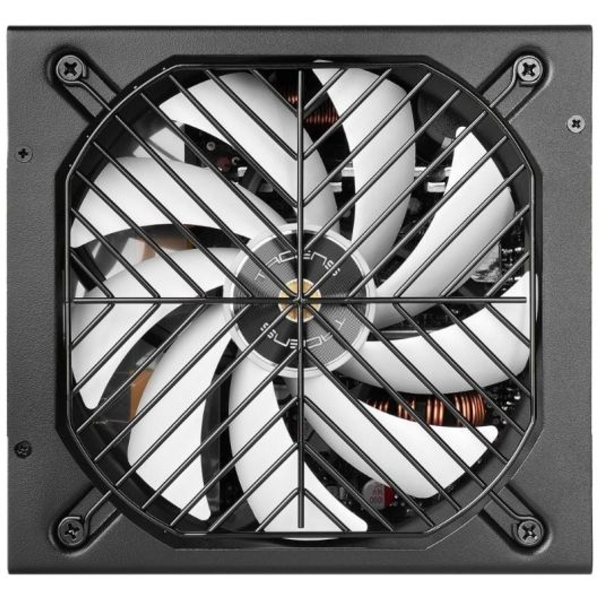 Un ventilador de computadora negro con aspas blancas y una rejilla metálica.