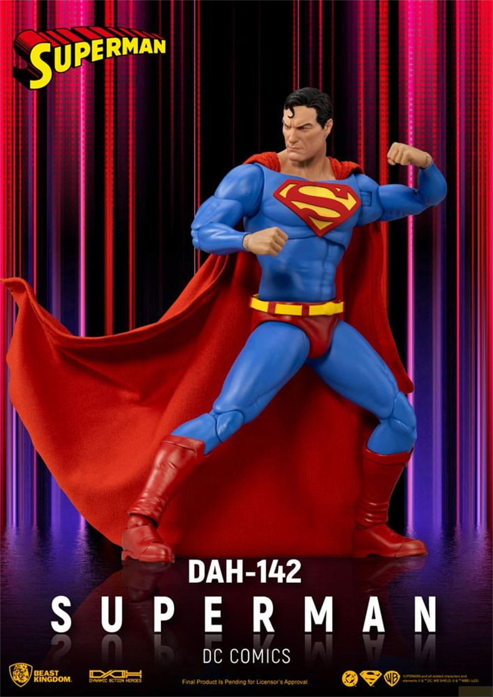 Superman-Figur in blauer Uniform mit rotem Umhang und Stiefeln.