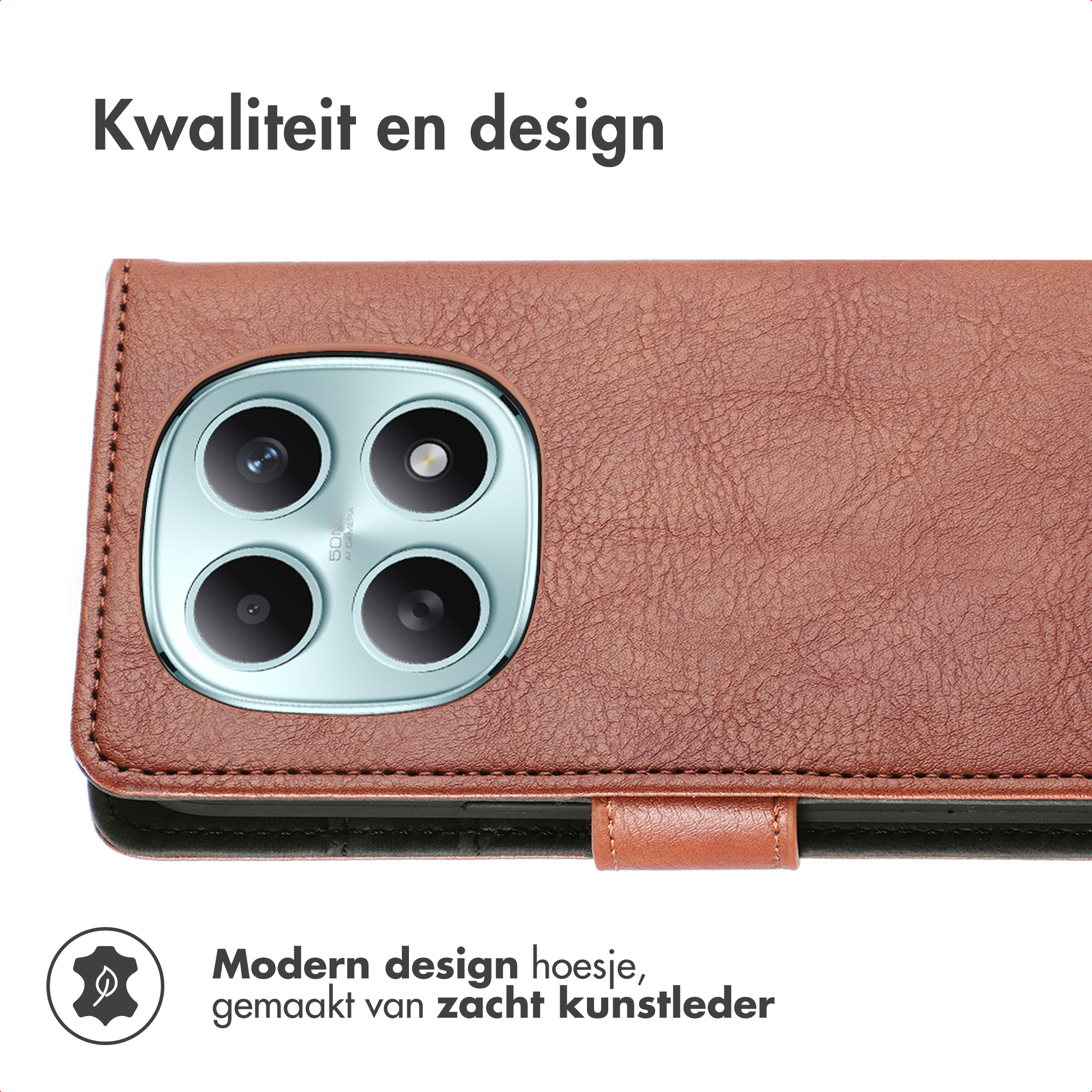Bruine lederen telefoonhoes met camera-array en zegel-icoon.