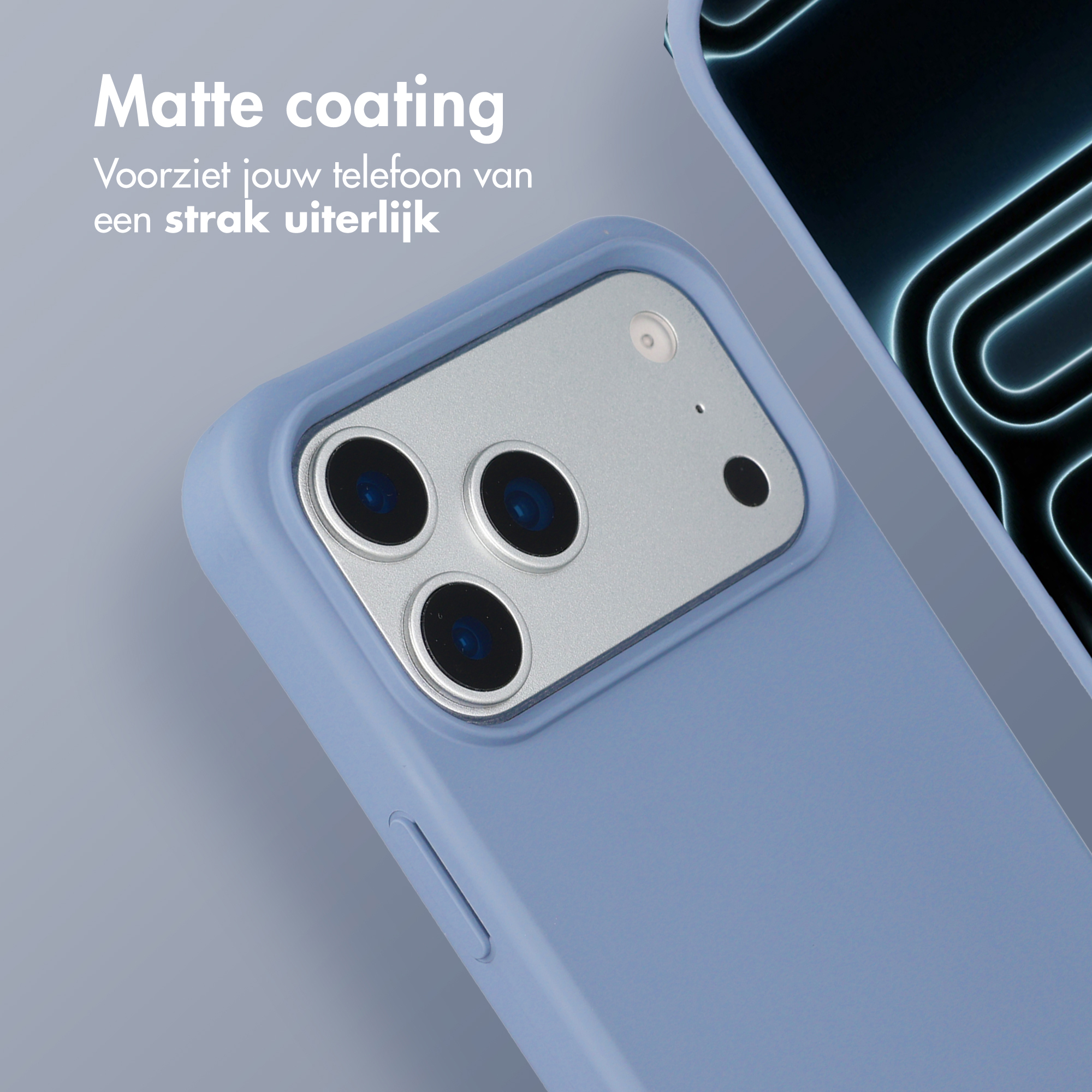 Une coque de téléphone bleue avec trois caméras et un revêtement mat.