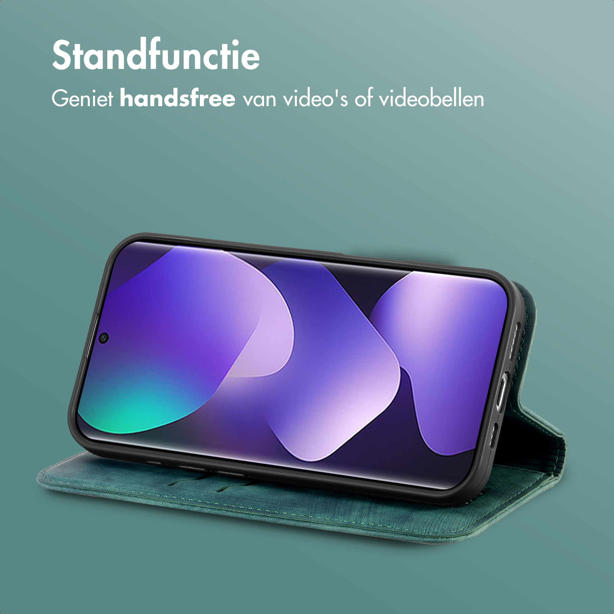 Un smartphone dans un étui vert est debout. L'écran affiche un motif abstrait.