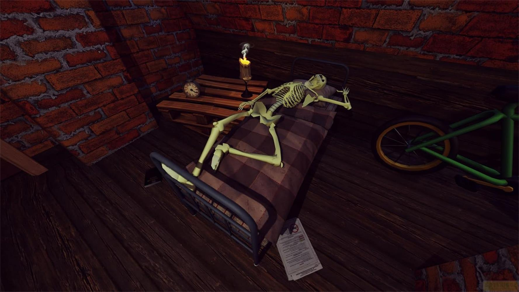 Squelette allongé sur un lit, bougie allumée, vélo à proximité.