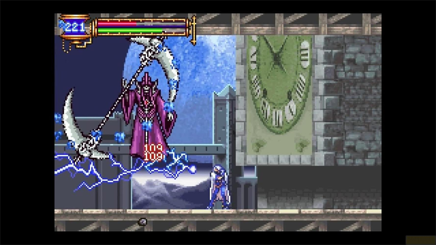 Un spectre violet avec une faux combat un guerrier bleu devant une horloge.