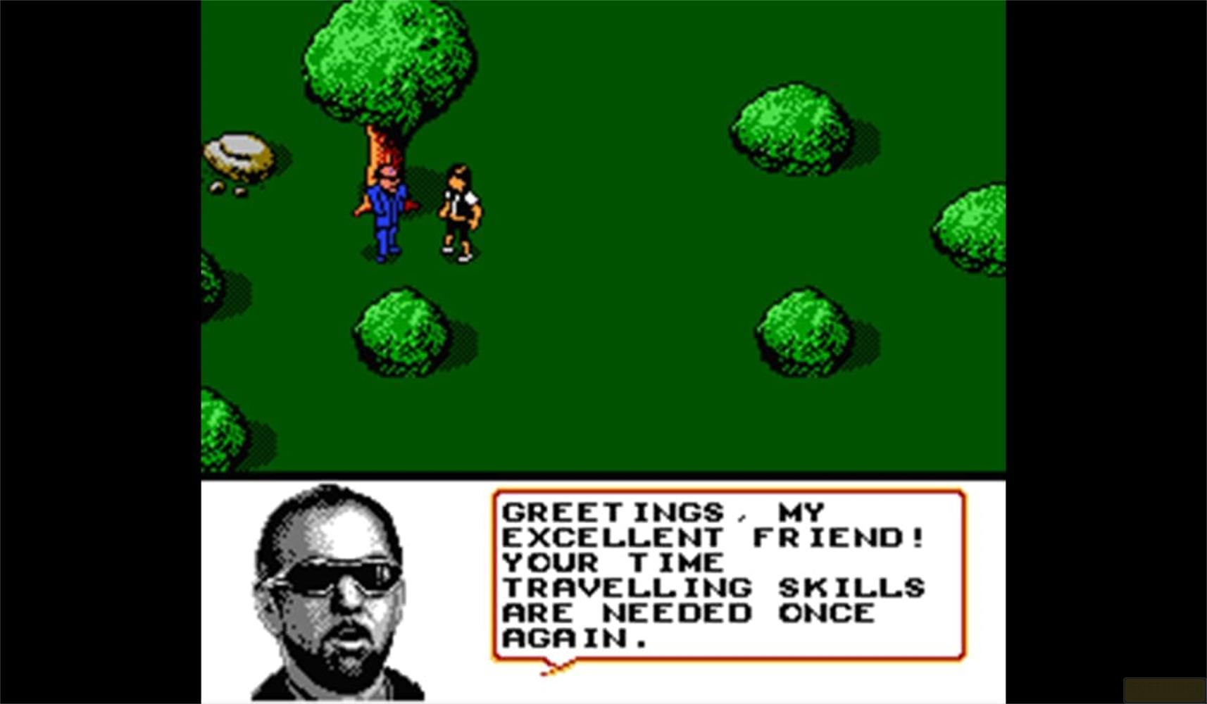 Deux personnages pixelisés sur un terrain vert. En bas, un portrait d'homme avec lunettes de soleil.