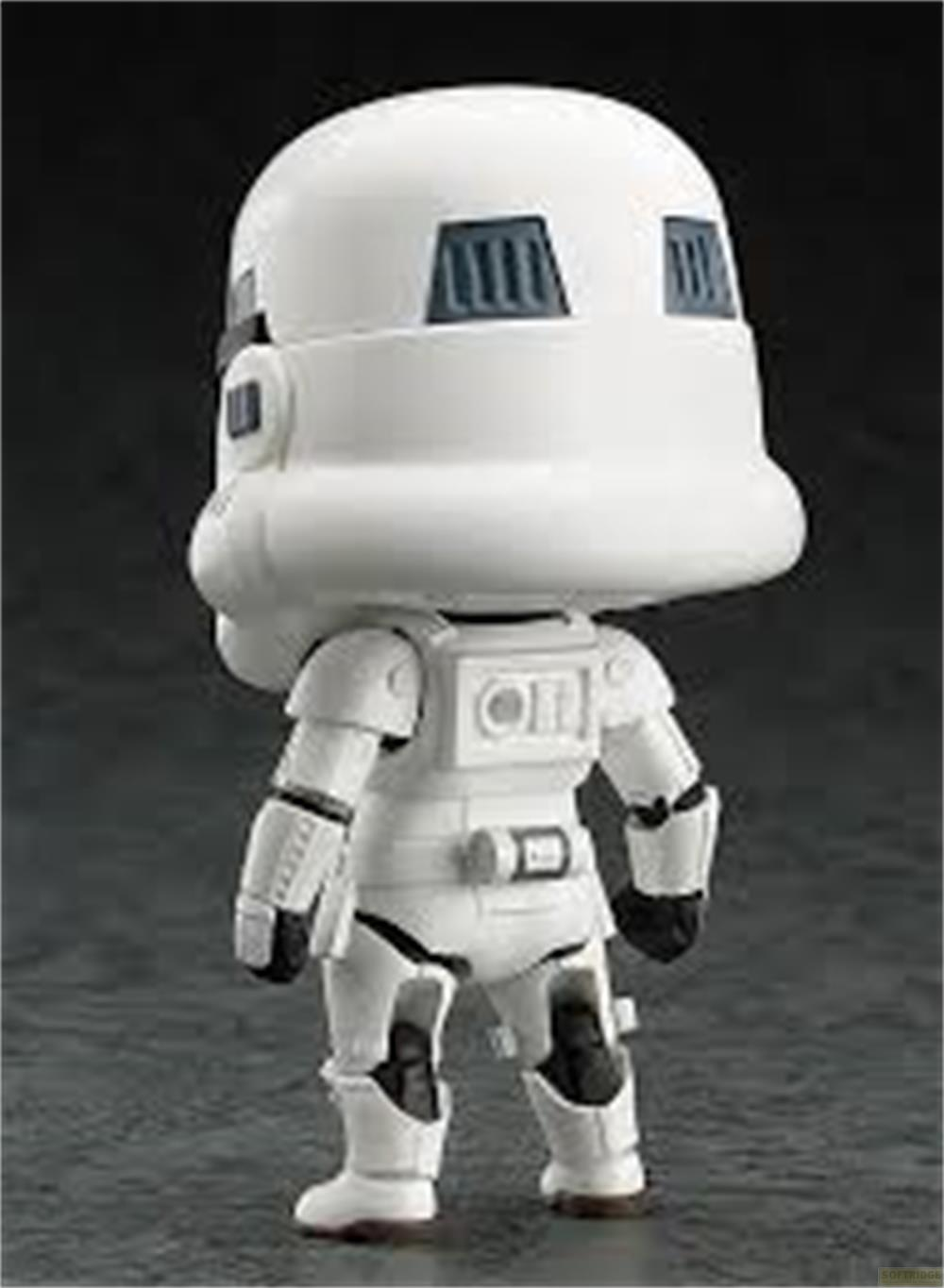 Una figura bianca di Stormtrooper con testa grande e dettagli di sfiato scuri.