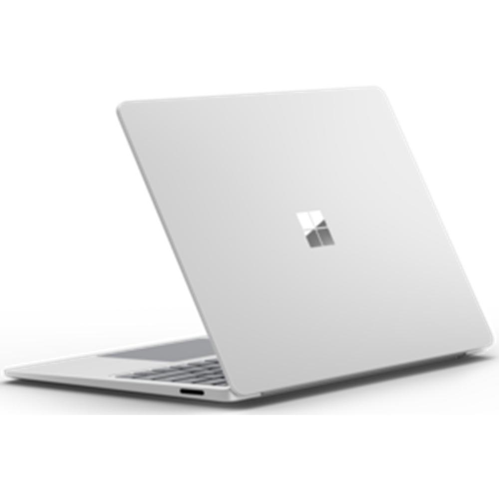Un portátil blanco con el logo de Microsoft en la tapa.