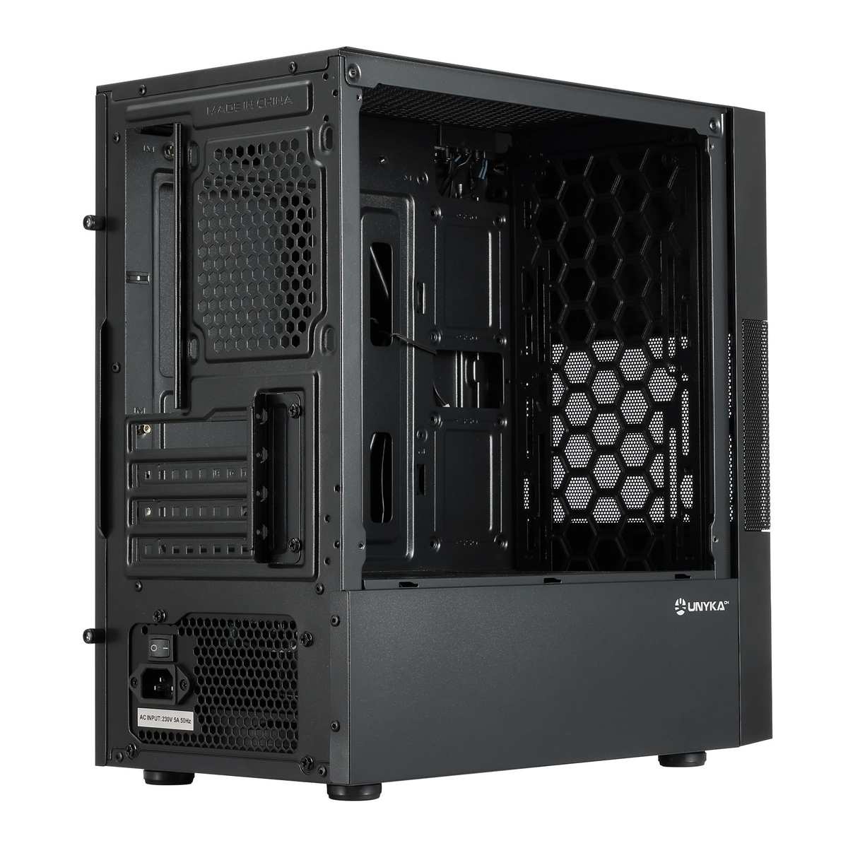 Case PC nero con lato aperto, ingresso alimentazione e griglie di ventilazione.