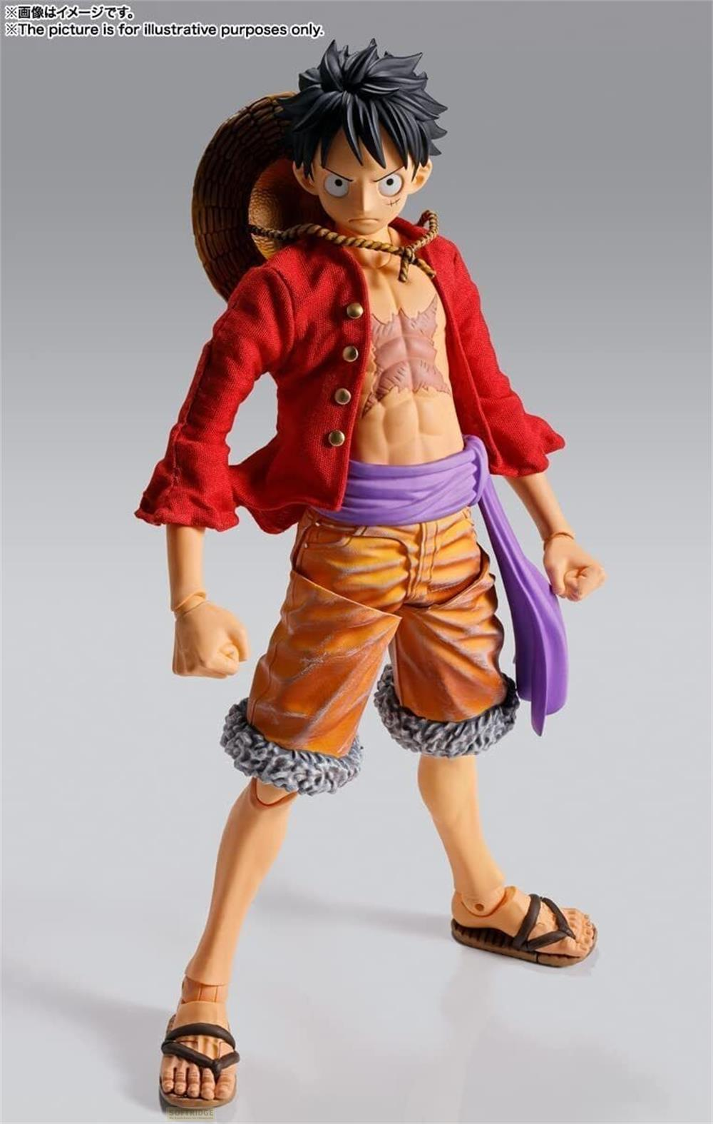 Una figura di Monkey D. Luffy con giacca rossa, pantaloncini arancioni e cappello di paglia.