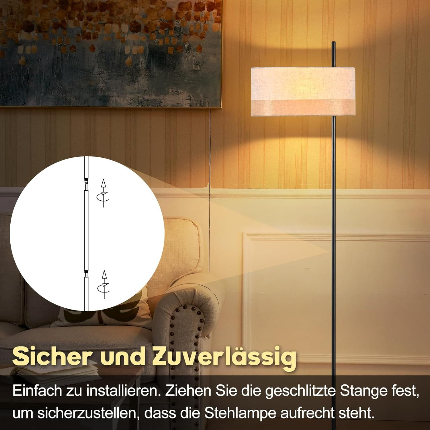 Stehlampe mit weißem und beigem Schirm neben einem Sofa, mit Installationsanleitung.