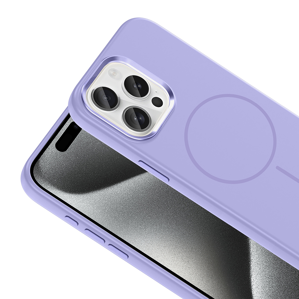 Kamera modülü ve dairesel desenli mor telefon kılıfı.
