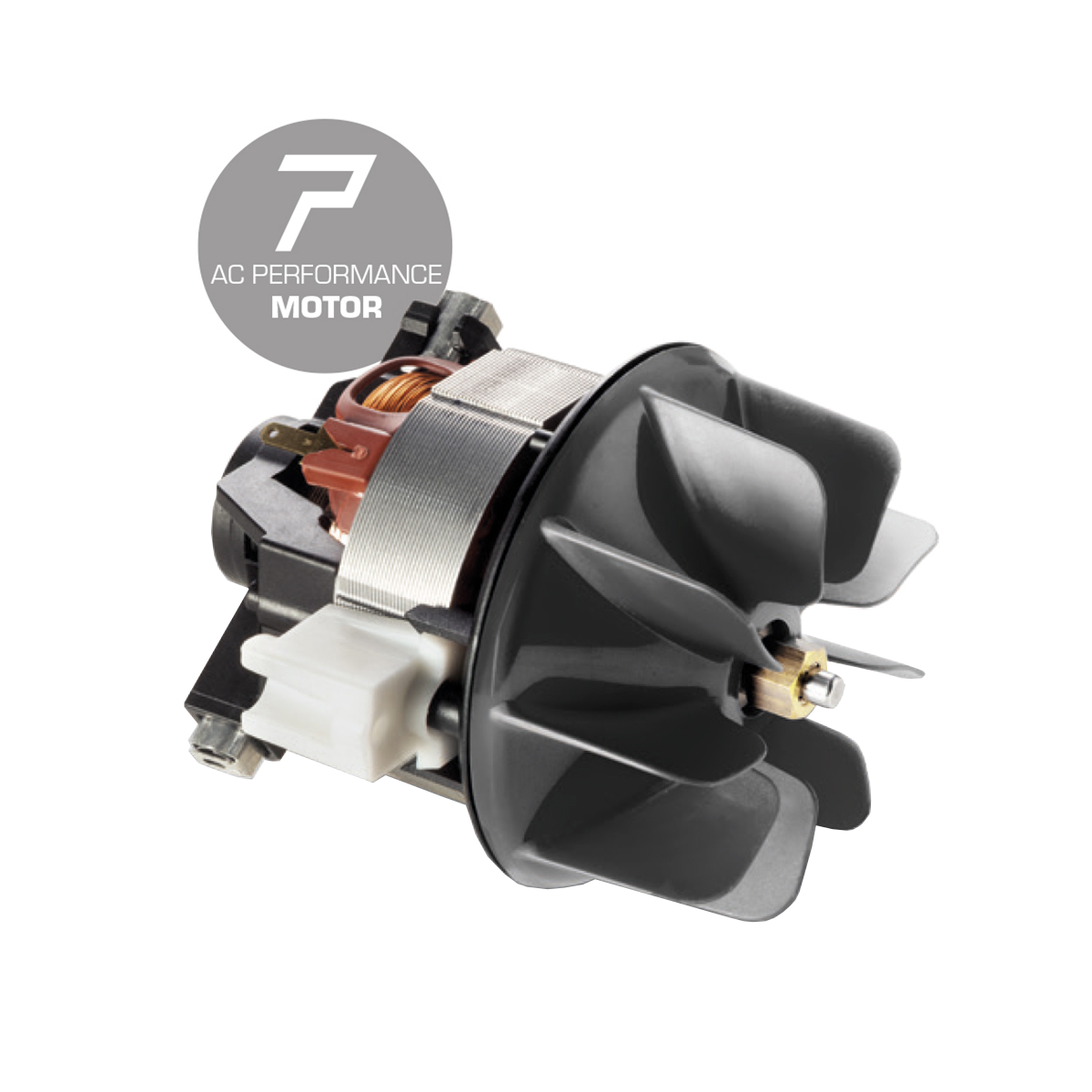 Silnik AC z wirnikiem wentylatora, szczegółowo na białym tle.