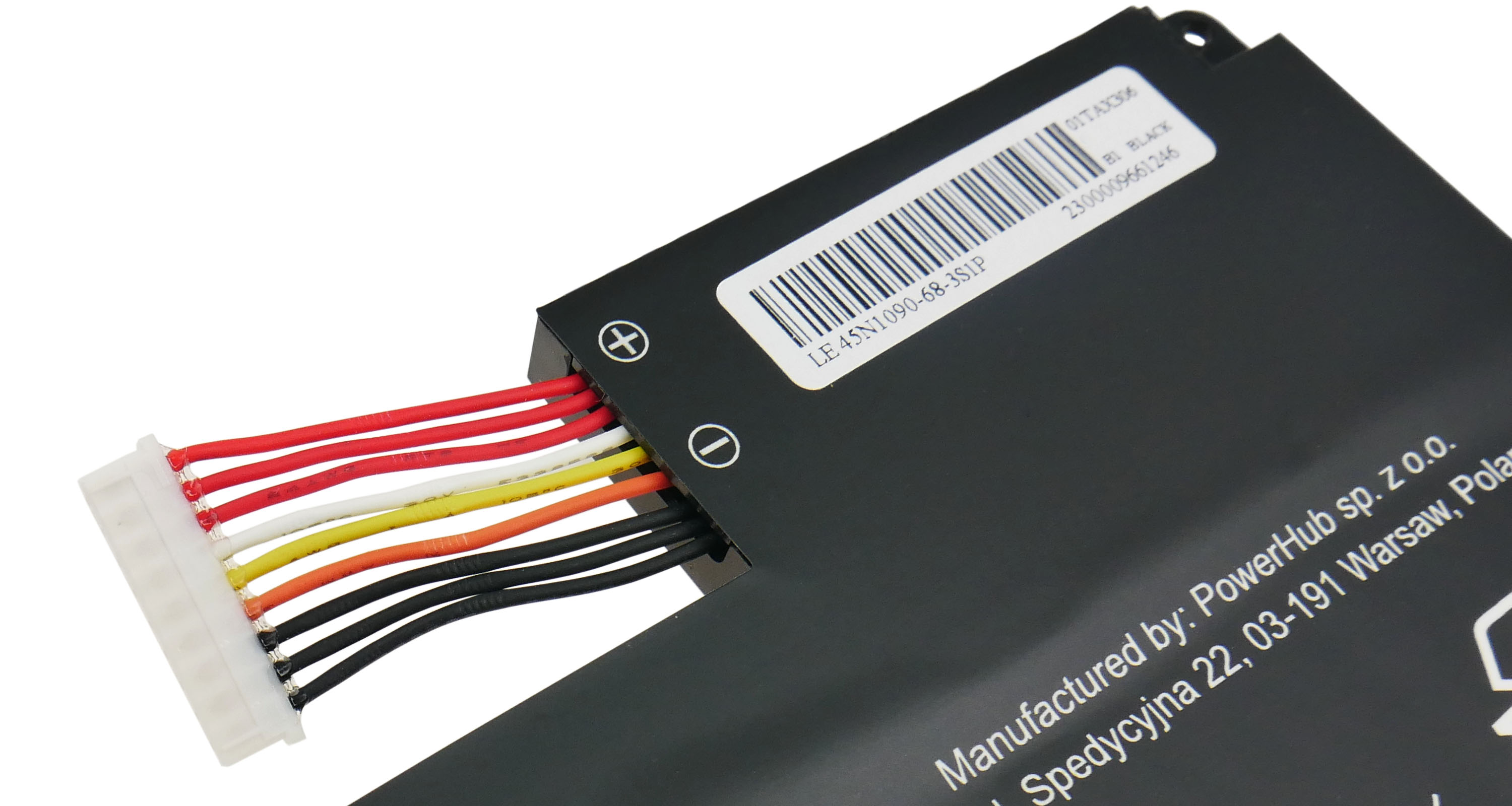 Czarna bateria z kablami: czerwony, biały, żółty, pomarańczowy, czarny. Model LE 45N1090-68-3S1P.