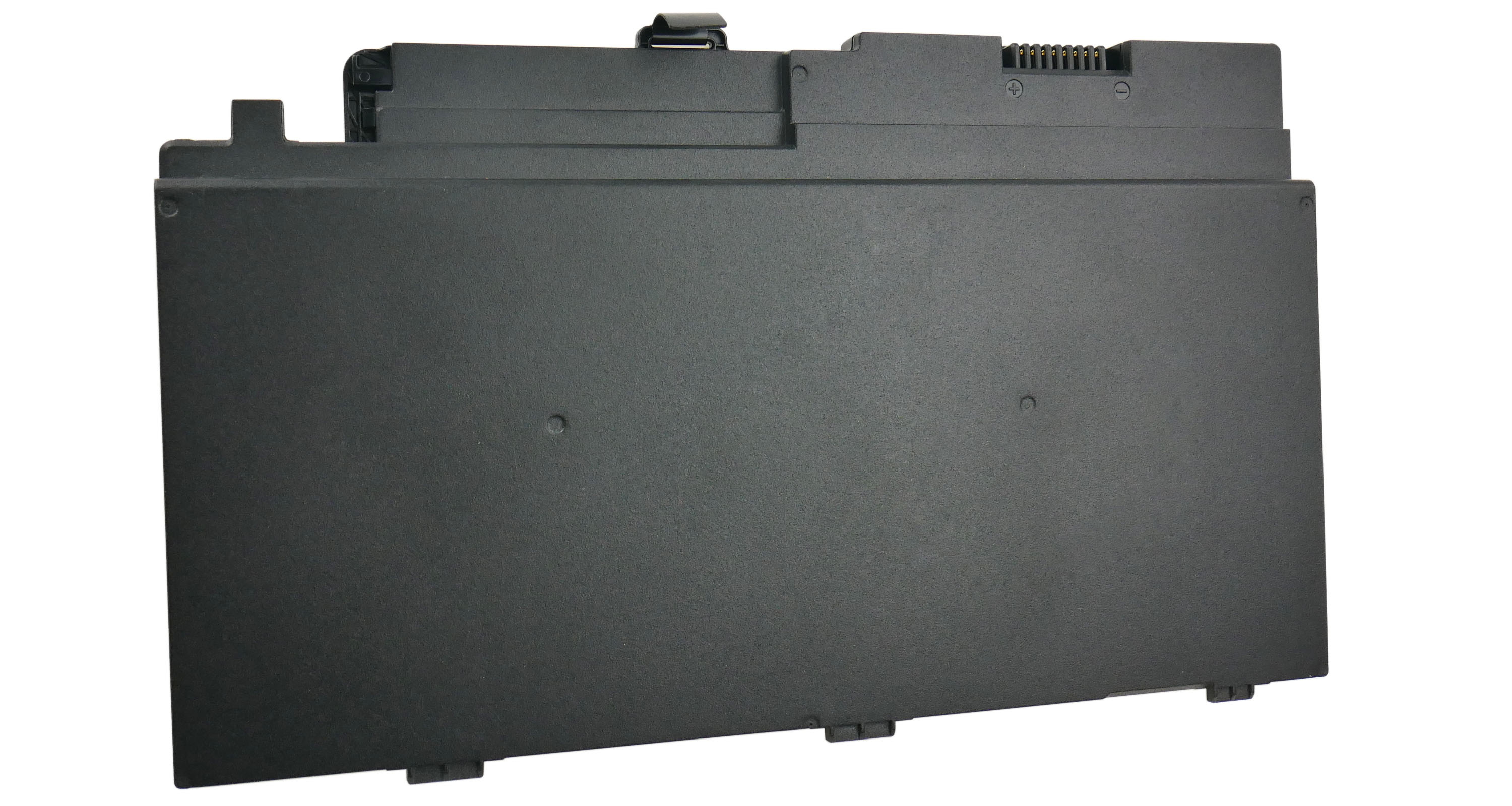 Czarna bateria do laptopa ze złączami i zatrzaskami, na białym tle.